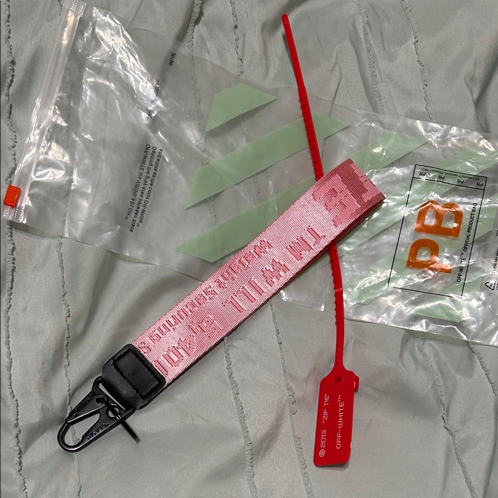 Off-White Bold Red Cable Tie - Picture 3 of 3